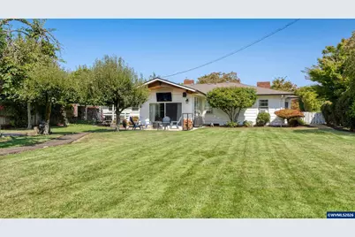 1110 W Oak St, Lebanon, OR 97355 - Photo 4