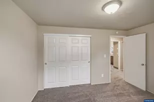 1306 27th Av SE, Albany, OR 97322 - Photo 14