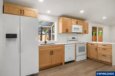 4706 Deepwood Lp NE, Salem, OR 97305 - Photo 12
