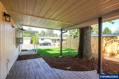 4706 Deepwood Lp NE, Salem, OR 97305 - Photo 6