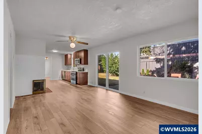 4888 38th Pl NE, Salem, OR 97305 - Photo 16