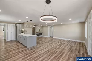 1530 Barnes Ave SE, Salem, OR 97306 - Photo 10