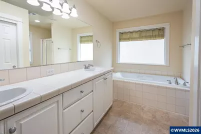6216 SW Chestnut Dr, Corvallis, OR 97333 - Photo 22
