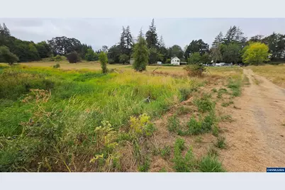 5454 Wallace Rd NW, Salem, OR 97304 - Photo 18