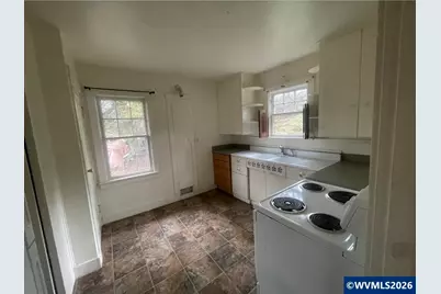 5454 Wallace Rd NW, Salem, OR 97304 - Photo 8