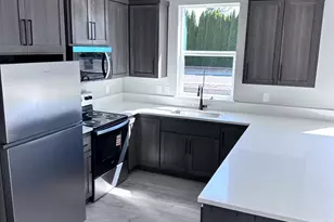 1124 Barbara Ave NE, Keizer, OR 97303 - Photo 8