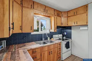 216 E Main St, Sublimity, OR 97385 - Photo 14