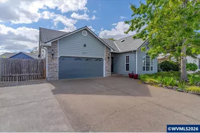 4887 49th Av NE, Salem, OR 97305 - Photo 2