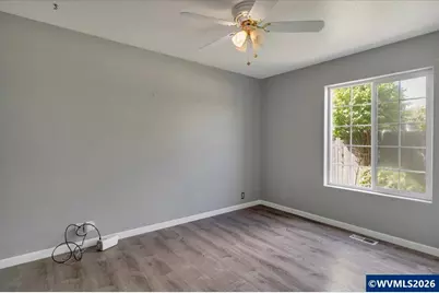 4887 49th Av NE, Salem, OR 97305 - Photo 32