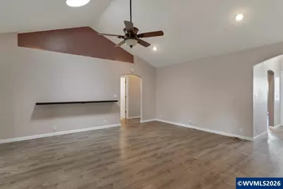 4887 49th Av NE, Salem, OR 97305 - Photo 16
