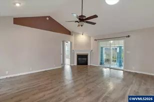 4887 49th Ave NE, Salem, OR 97305 - Photo 18