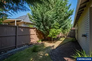 1046 Twinwood Ct NW, Salem, OR 97304 - Photo 32