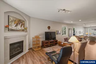 1046 Twinwood Ct NW, Salem, OR 97304 - Photo 6