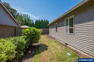 1046 Twinwood Ct NW, Salem, OR 97304 - Photo 30