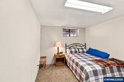 812 Garvord St, Lebanon, OR 97355 - Photo 32