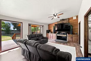 812 Garvord St, Lebanon, OR 97355 - Photo 12