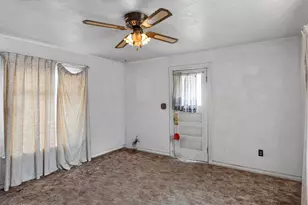 42 E St, Lebanon, OR 97219 - Photo 16