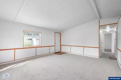 631 E Ellendale #207 Av, Dallas, OR 97338 - Photo 4