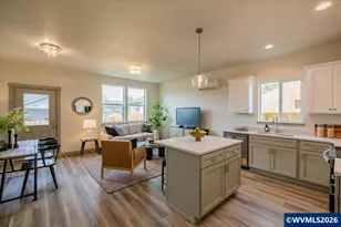 1521 11th St, Dallas, OR 97338 - Photo 6