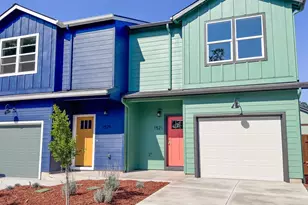 1521 11th St, Dallas, OR 97338 - Photo 1