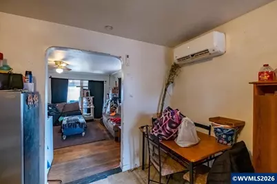 299 Gilbert St, Lebanon, OR 97355 - Photo 10