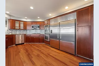 4000 Eola Dr NW, Salem, OR 97304 - Photo 20