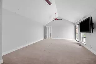 4000 Eola Dr NW, Salem, OR 97304 - Photo 22