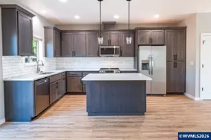 946 NW 10th St, Corvallis, OR 97330 - Photo 14