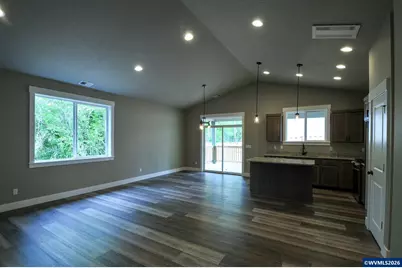 253/255 NW Douglas St, Dallas, OR 97338 - Photo 16