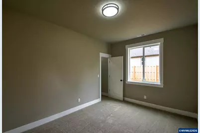 253/255 NW Douglas St, Dallas, OR 97338 - Photo 24
