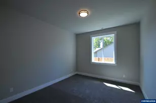 257 NW Douglas (-259) St, Dallas, OR 97338 - Photo 12