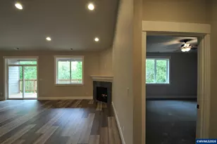 257 NW Douglas (-259) St, Dallas, OR 97338 - Photo 30