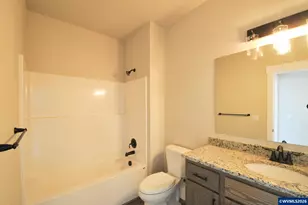 257 NW Douglas (-259) St, Dallas, OR 97338 - Photo 14