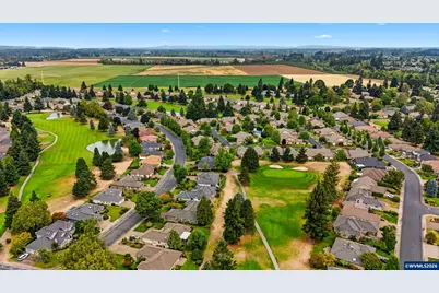 6137 Hogan Dr, Keizer, OR 97303 - Photo 44