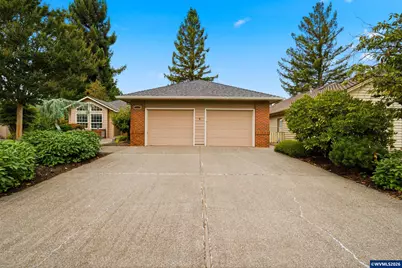 6137 Hogan Dr, Keizer, OR 97303 - Photo 4