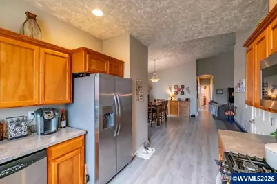4331 Mackinaw Av SE, Albany, OR 97322 - Photo 12