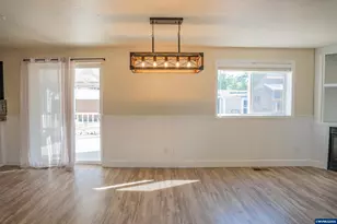 208 Faith St, Jefferson, OR 97352 - Photo 10