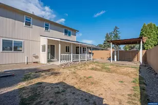 208 Faith St, Jefferson, OR 97352 - Photo 30