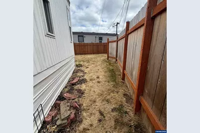 204 Cascade (15) Dr #sp 15, Lebanon, OR 97355 - Photo 18