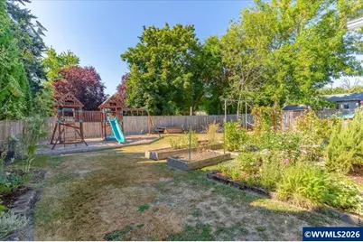 950 Cedar Wy SE, Salem, OR 97302 - Photo 36