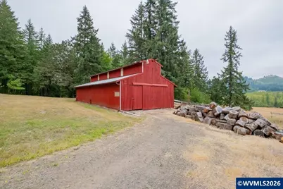 40450 Hilltop Dr, Lebanon, OR 97355 - Photo 46