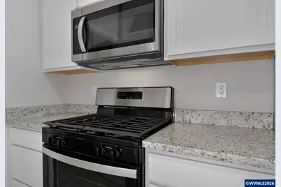 1392 Owl Av, Woodburn, OR 97071 - Photo 8