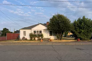 766 S Second St, Lebanon, OR 97355 - Photo 2
