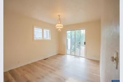 680 E Sherman St, Lebanon, OR 97355 - Photo 16
