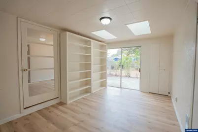 680 E Sherman St, Lebanon, OR 97355 - Photo 26