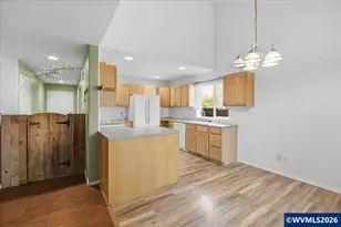 839 Griffin Dr, Monmouth, OR 97361 - Photo 10