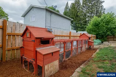 522 NE Avalon Ct, Albany, OR 97322 - Photo 46