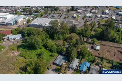 1400 Nandina St, Sweet Home, OR 97386 - Photo 8