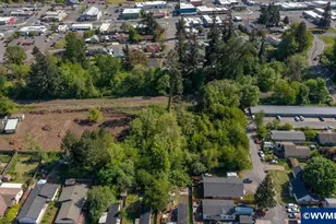 1400 Nandina St, Sweet Home, OR 97386 - Photo 18