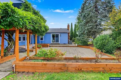 744 Cessna St, Independence, OR 97351 - Photo 48